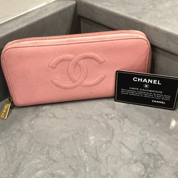 CHANEL wallet HOT pink caviar zippy NEW box crazy fabulous